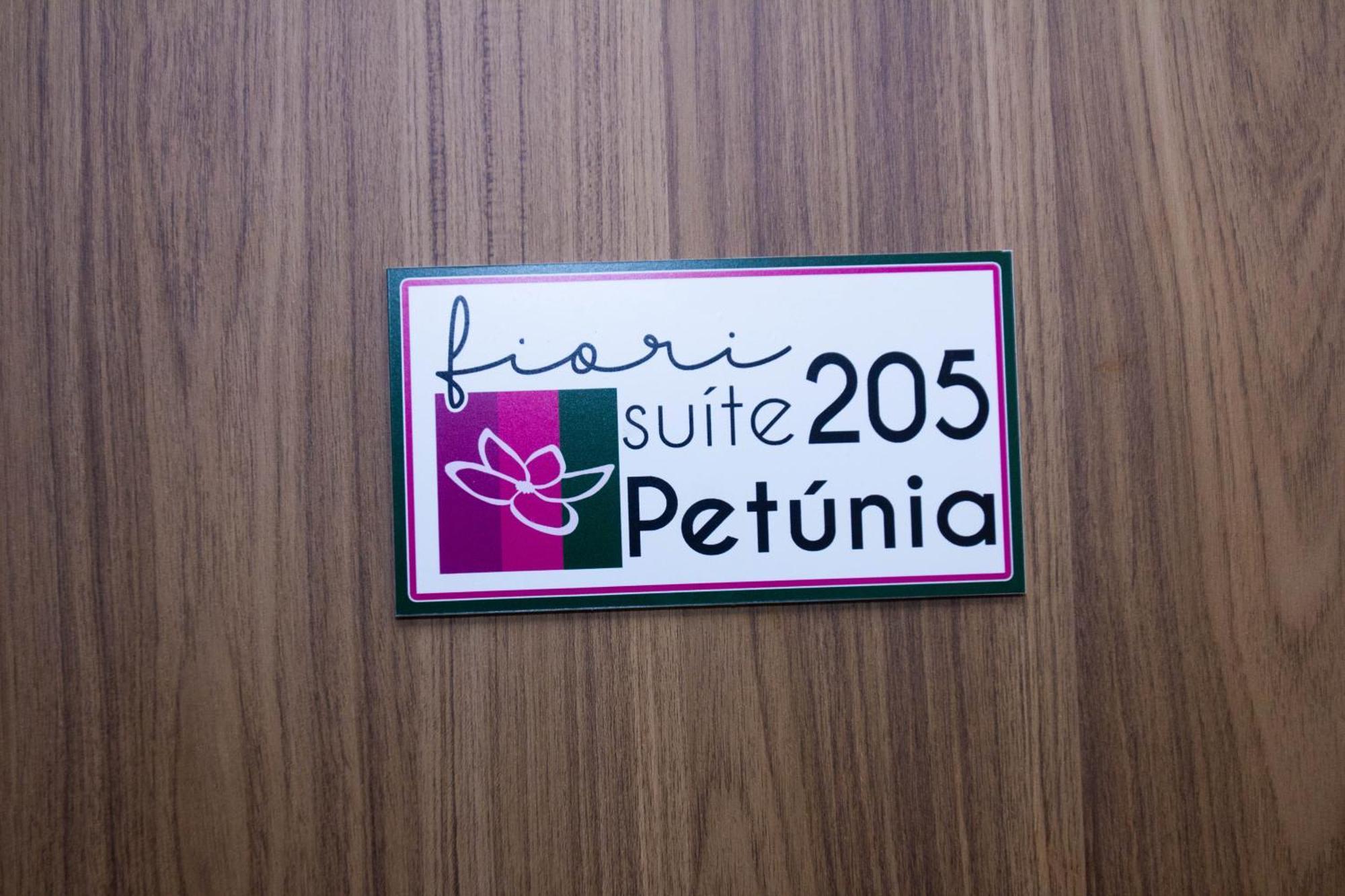 Fiori Suites Goiânia Habitación foto