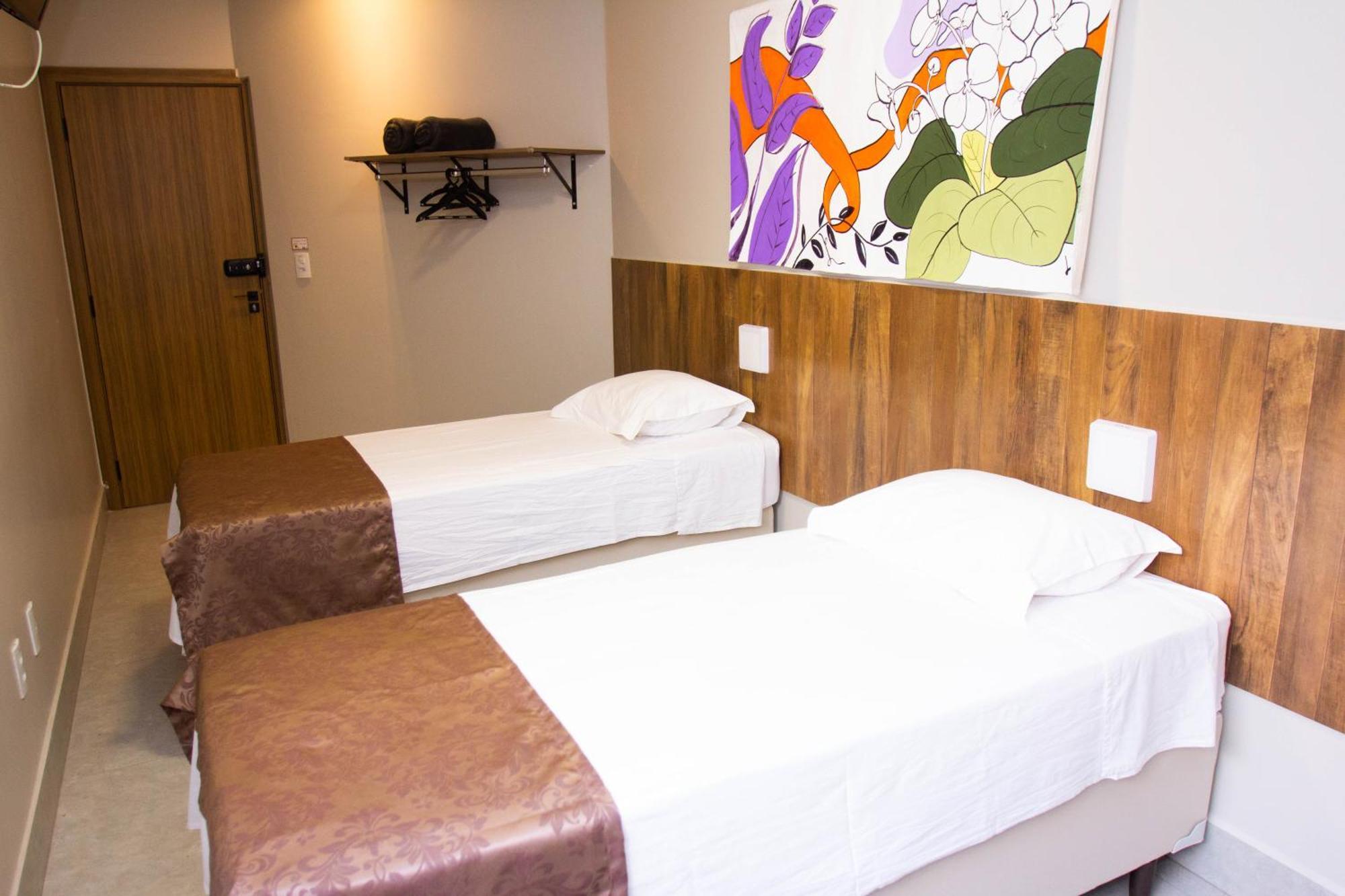 Fiori Suites Goiânia Habitación foto